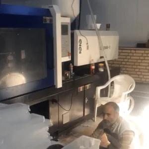 دستگاه تزریق 200 تن کارکرده