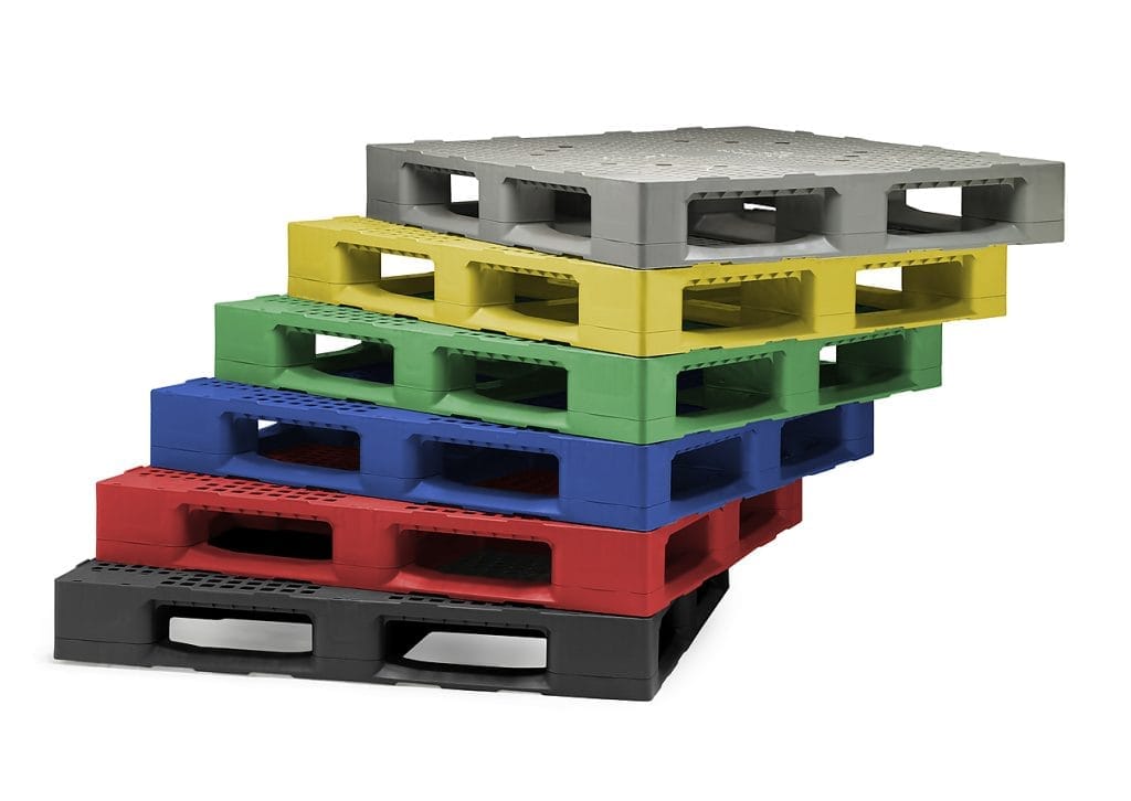 استفاده از پالت های پلاستیکی در صنعت خودرو