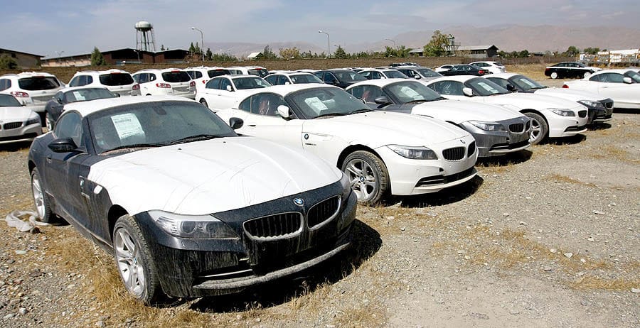 گمرک جزئیات جدیدی از پرونده خودروهای قاچاق در سال ۹۶ منتشر کرد